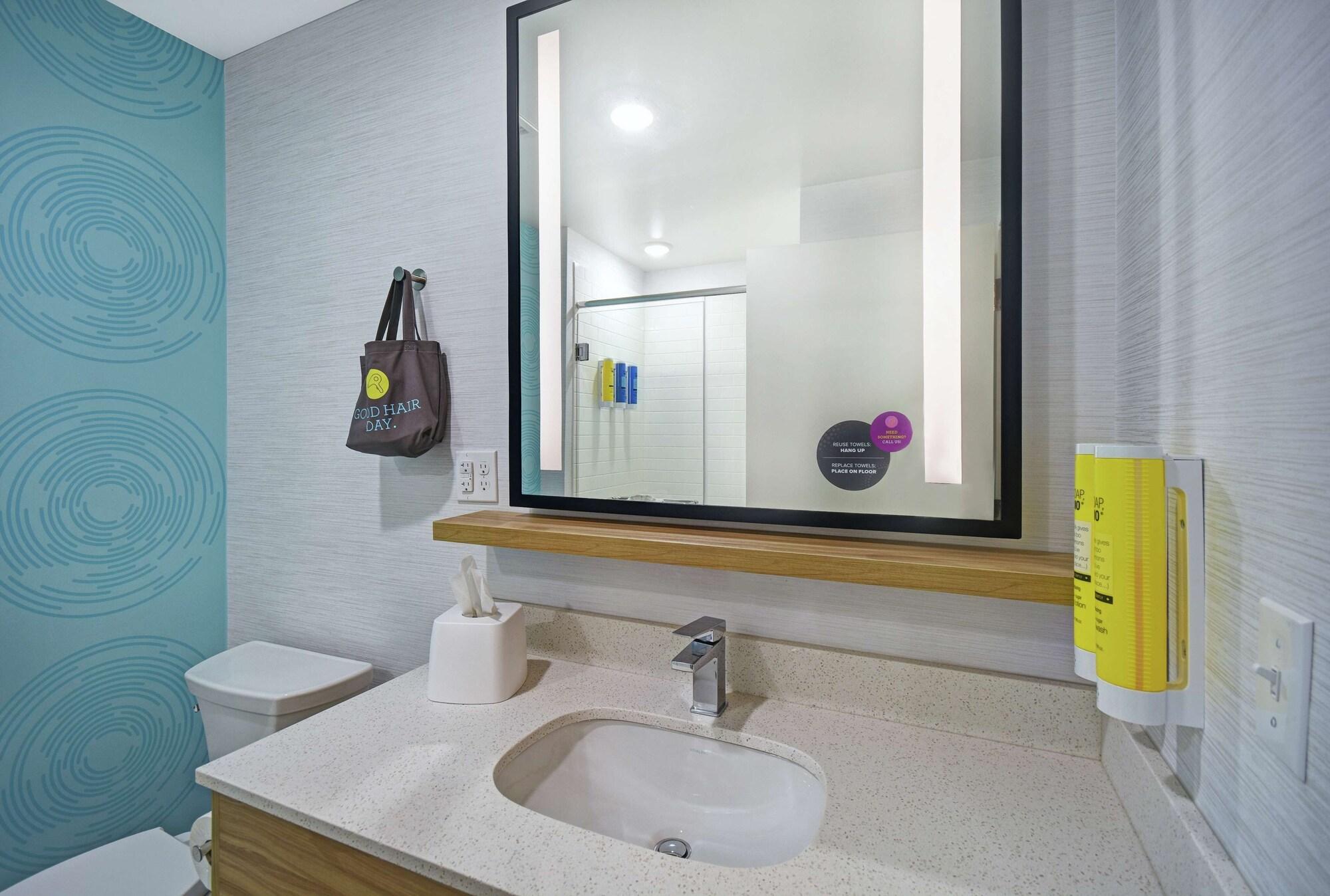 Отель Tru By Hilton Grand Rapids Airport Kentwood Экстерьер фото