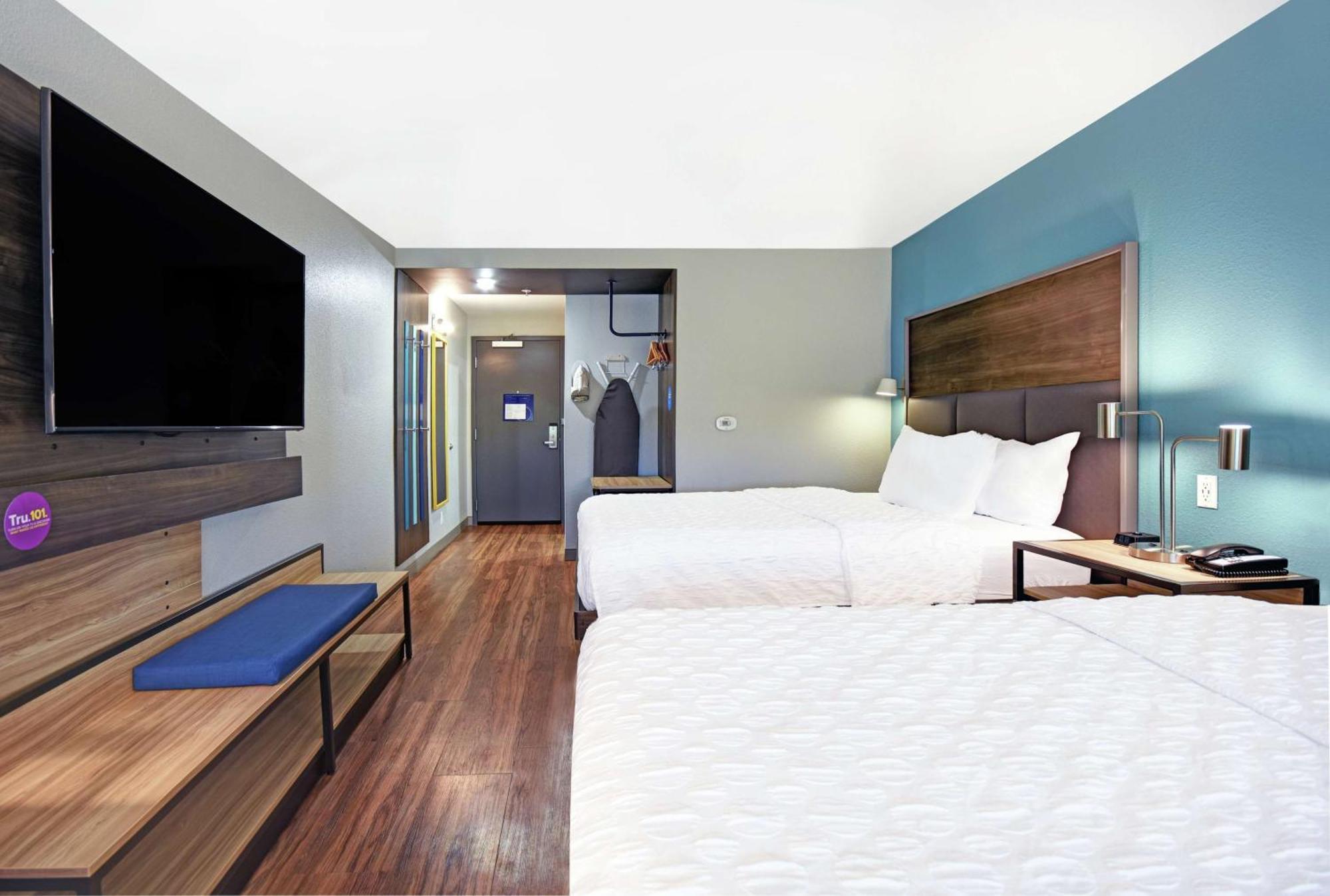 Отель Tru By Hilton Grand Rapids Airport Kentwood Экстерьер фото